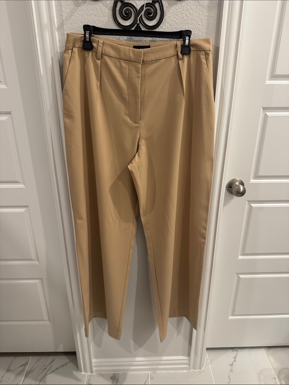 Bardot Wide-Leg Trousers in Camel